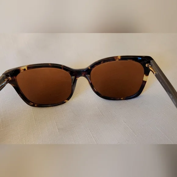 Fendi sunglasses F1031 220 Women Gray Tortoise Full Rim Cat 